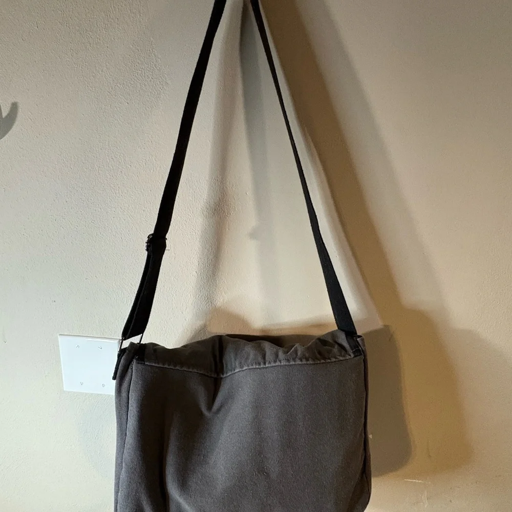 Official Blizzard Con Messenger Bag Gray with canvas shoulder or crossbody strap